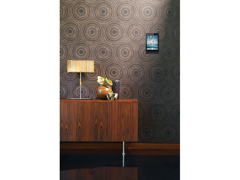 Basalte Eve iPad 9.7 Zoll diebstahlsichere Tablethalter eckig gebürstetes schwarz an der Wand