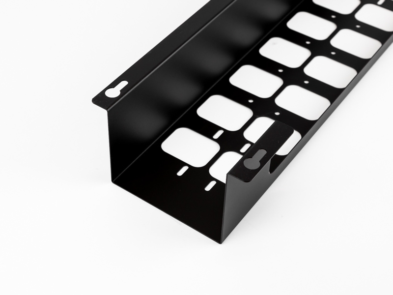 TecLines TKW002 Kabelwanne horizontal 520mm, schwarz Deatil