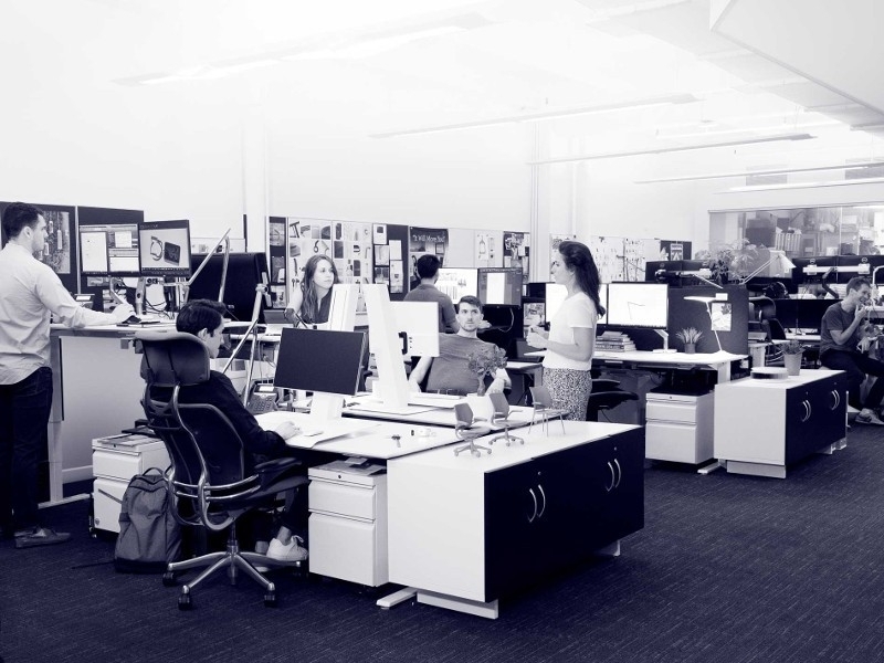 Humanscale QuickStand Eco Laptop höhenverstellbarer Laptop Arbeitsplatz, schwarz